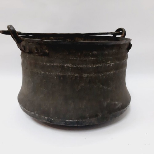 Antique Copper Cauldron 19th Century Hand-Hammered Used