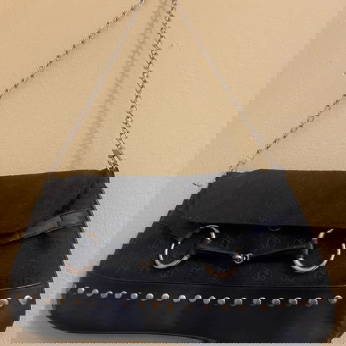 Γυναικεία τσάντα ώμου μαύρη σαν καινούργια