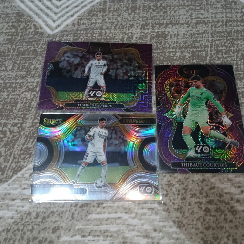 Real Madrid football card set with Vinicius, Gviler and others