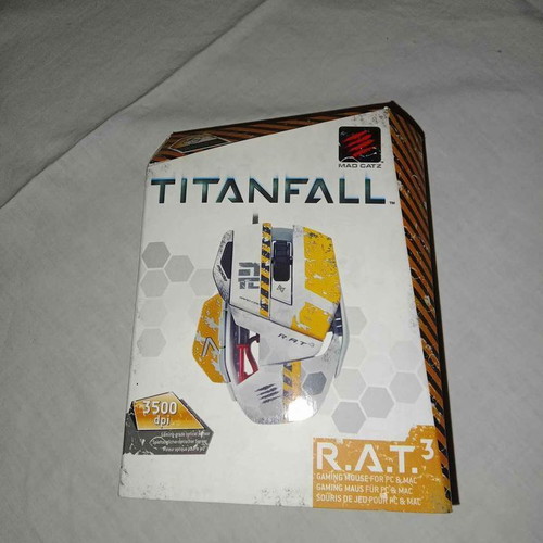 TitanFall Collector's Edition Gaming Mouse Mad Catz RAT R.A.T 3 new