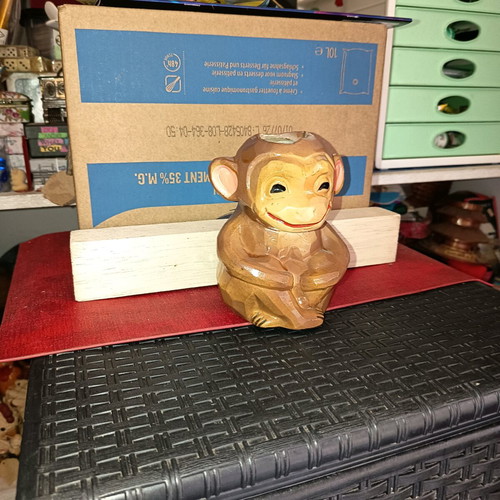 Porcelain tabletop monkey decorative new