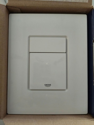 Grohe Skate Cosmopolitan Professional Edition Flush Plate new, white