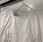 Crop top with puff sleeve like new, cotton, white, size M