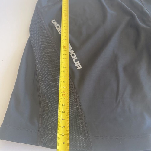 Under Armour HeatGear Compression Shorts XL like new, black