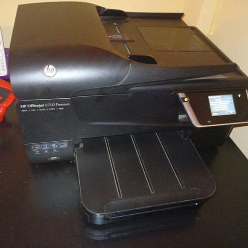 Office jet HP 6700 all-in-one like new with scanner and fax