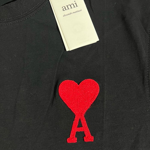 Ami Tee new, size Large, black and red