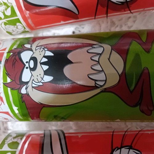 Looney Toons collectible glasses pack of 7 new