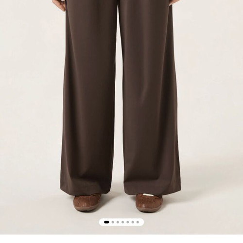 Calzedonia Comfy Flex Beige Pants size M used, 2026 collection