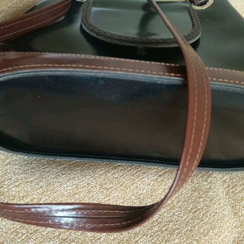Leather shoulder bag used, black with brown details