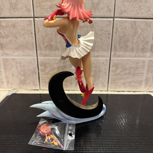 Bewitched Agnes Asaba Ureshiko PVC figure used, 1:7 scale, Yamato