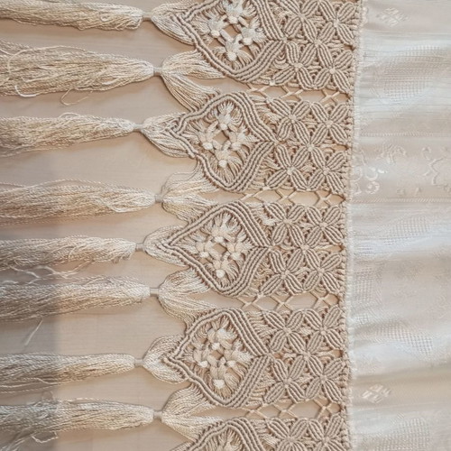 Table runners with macramé and handmade fringes, new, set of 2