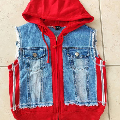 Unisex children's vest with hood like new, size 12 (152), blue denim and red