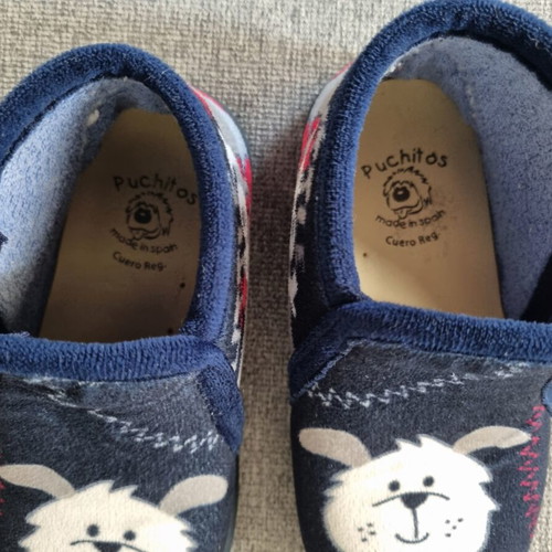 Puchitos Anatomical Kids Slippers Size 25 Like New Blue
