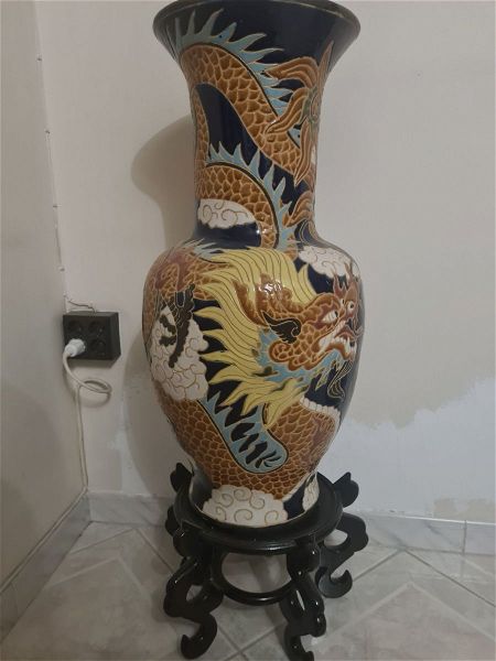  vazo asiatiko antika