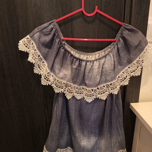 Blouse size S/M used in excellent condition, like new