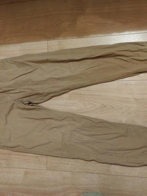 Ανδρικό παντελόνι XS H&M μεταχειρισμένο, μπεζ με μικρή ατέλεια