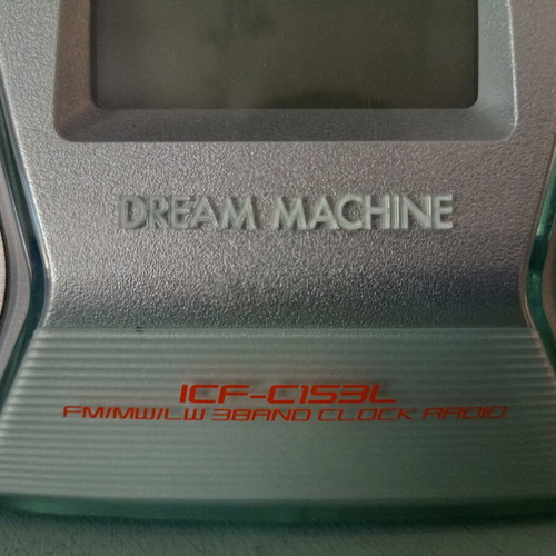Sony Dream Machine radio used, wired