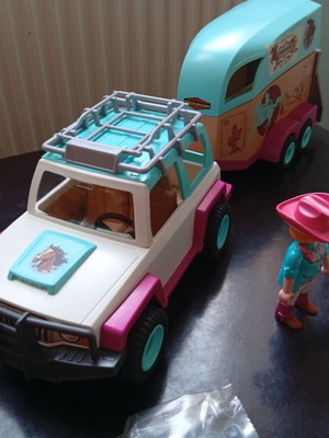 Playmobil horse trailer 72129
