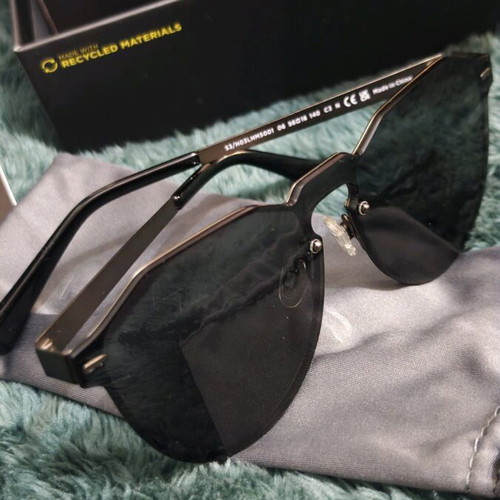 Hawkers Unisex Sunglasses new, black