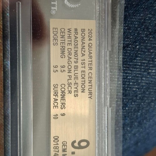 Blue-Eyes White Dragon 2024 Quarter Century Bonanza 1st Edition new, Beckett 9.5 Gem Mint