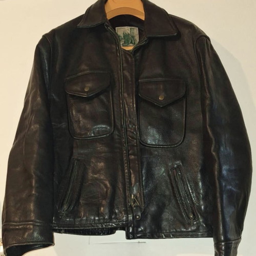 Golden Bear men's real leather jacket Medium used, black