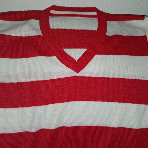 Wool striped sweater like new, size M, white and red