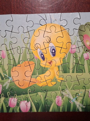 Tweety Looney Tunes puzzle 48pcs used, complete