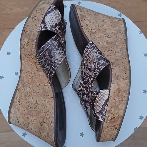 Elite leather wedge platforms used, size 40, beige and brown