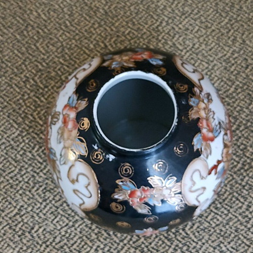 Atsuma decorative vase used, Japanese technique, vintage ethnic oriental style