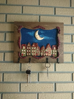 Handmade key holder new (24×30)