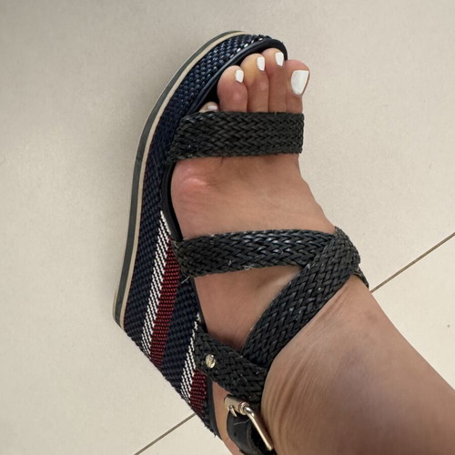 Tommy Hilfiger platform sandals, size 41