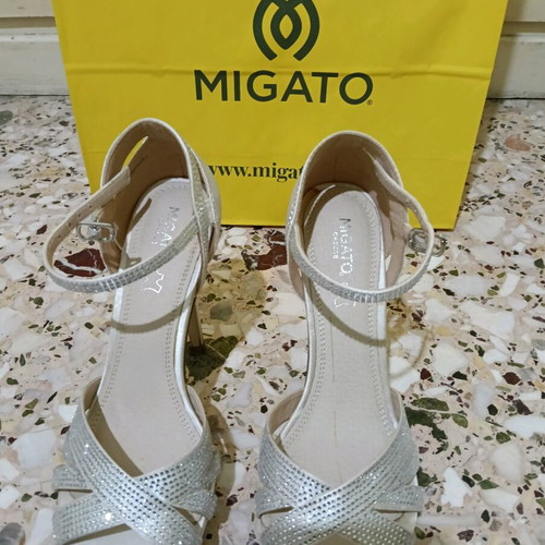 Migato bridal shoes size 38 leather silver pumps like new