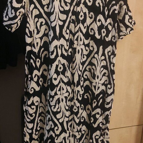 Black and white dress New Collection like new