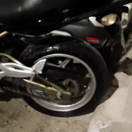 Kawasaki ER6 650cc motorcycle, 66000km, leather accessories