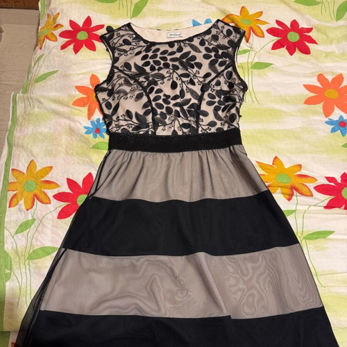 Chic dress for going out like new, black and beige