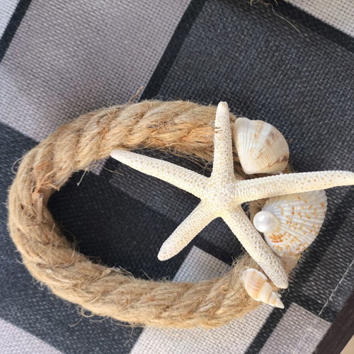 Nautical decoration set with starfish and shells, like new, 4 pieces