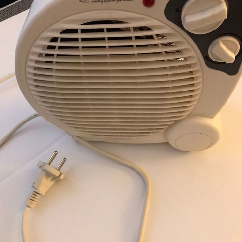 Fan heater small floor model like new