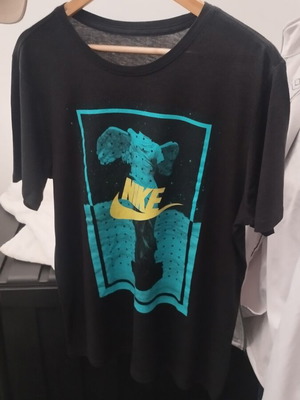 T-shirt Nike μαύρο ανδρικό μέγεθος medium μεταχειρισμένο