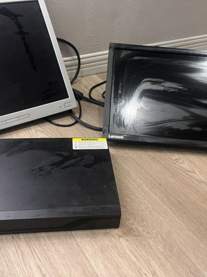 Καταγραφικό TVT για 4 κάμερες με 2 οθόνες υπολογιστή μεταχειρισμένο