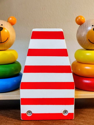 Wooden Balance Scale Toy with Bears Tooky Toy like new