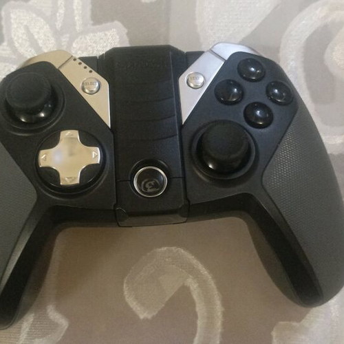 Gamesir G4s game controller like new for PC and Android