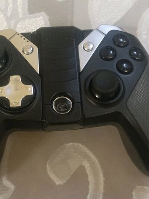 Gamesir G4s game controller like new for PC and Android