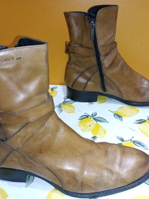 Marc O'Polo leather cowboy boots like new, size 40
