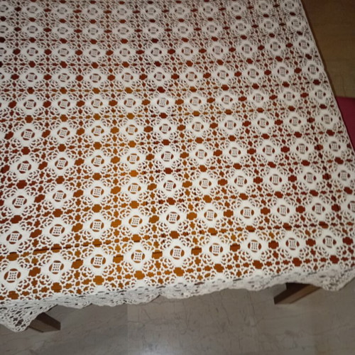 Handmade Beige Crochet Tablecloth Set with Six Small Doilies New