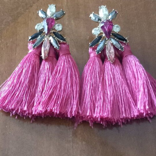 Earrings like new with pink tassel and stones