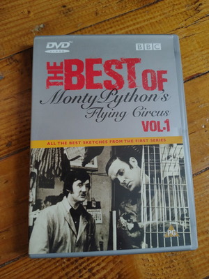 The Best of Monty Python's Flying Circus Vol 1 DVD употребяван, английски субтитри