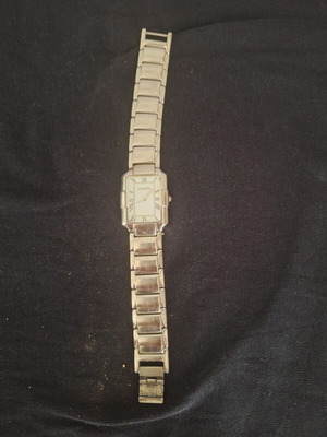 Le Cachot Quartz γυναικείο ρολόι 25 mm με δεύτερο ρολόι δώρο, μεταχειρισμένο