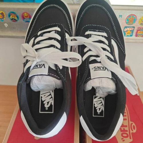 Vans Brooklyn LS sneakers, black and white, size 38