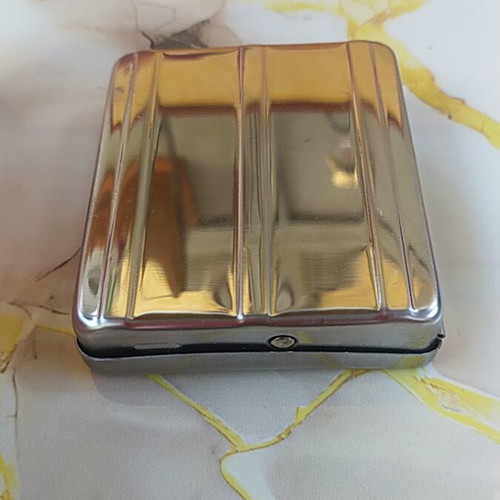 Metal cigarette rolling machine case