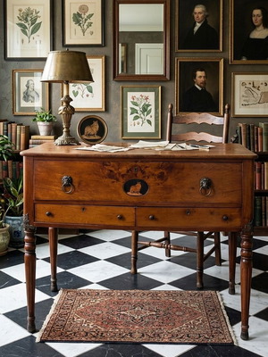 Antique Italian Secretaire Desk 1790–1820, handmade, used